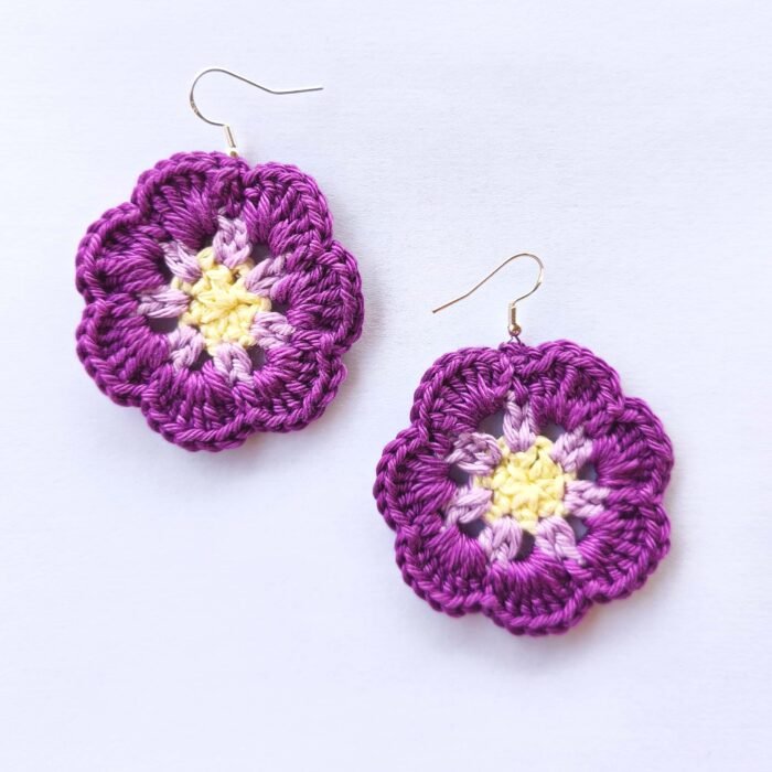 Pendientes Flor a crochet - Imagen 5