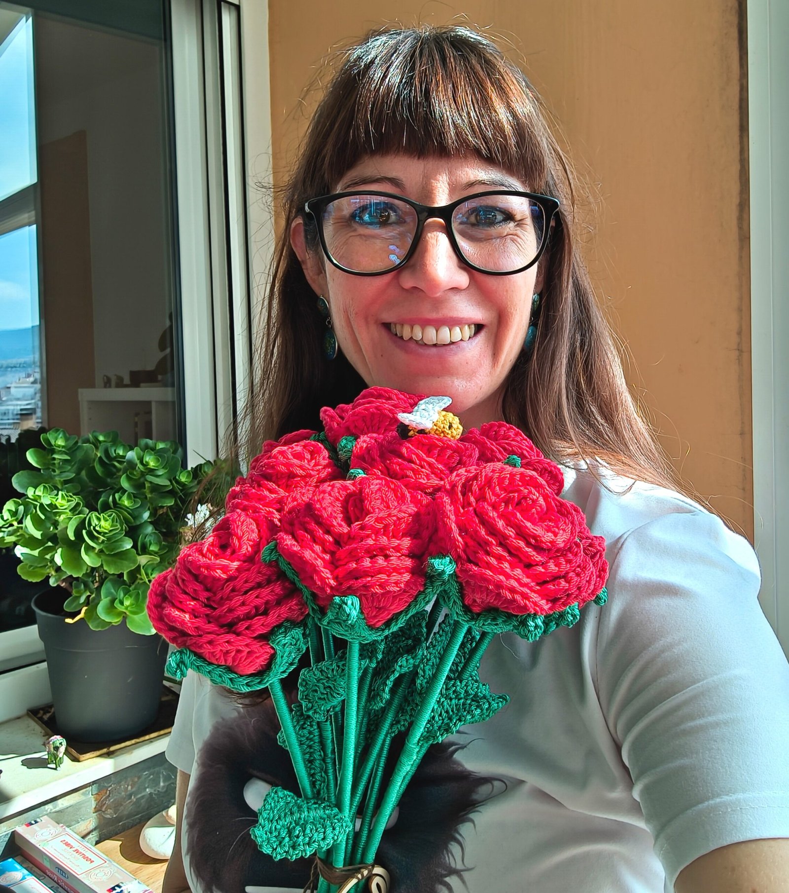 Taller de rosas a crochet: creatividad, conexión y sonrisas