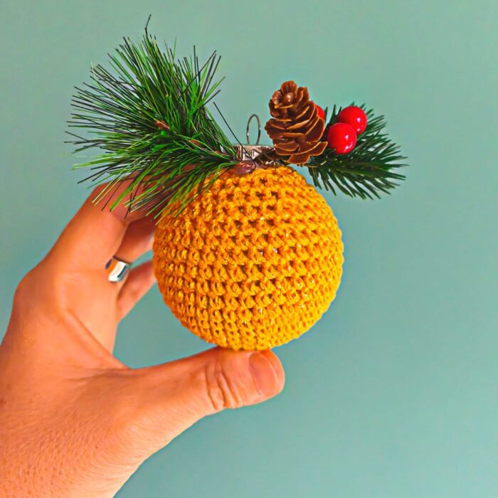 Bolas de Navidad a Crochet Personalizadas - Imagen 5