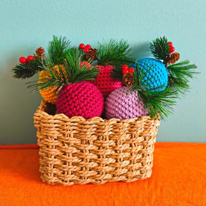 Bolas de Navidad a Crochet Personalizadas - Imagen 9